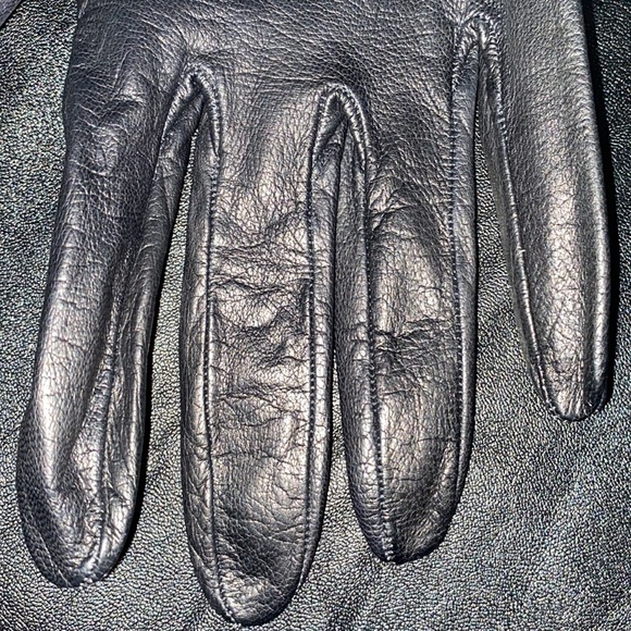 OBERON VINTAGE BLACK EMBROIDERED CALF-SKIN LEATHER GLOVES 3 1/4” Width - Picture 6 of 9